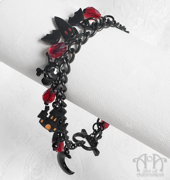 ÜberGoth Black Vampire Bat Halloween Charm Bracelet