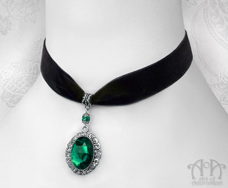 Sylvannia Green Crystal Black Velvet Pendant Choker Necklace