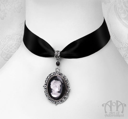 Luminosa Frosted Cameo Black Satin Pendant Choker Necklace