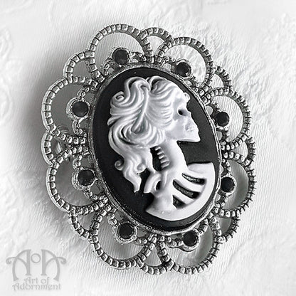 Luminosa Gothic Lady Skull Cameo Rhinestone Brooch